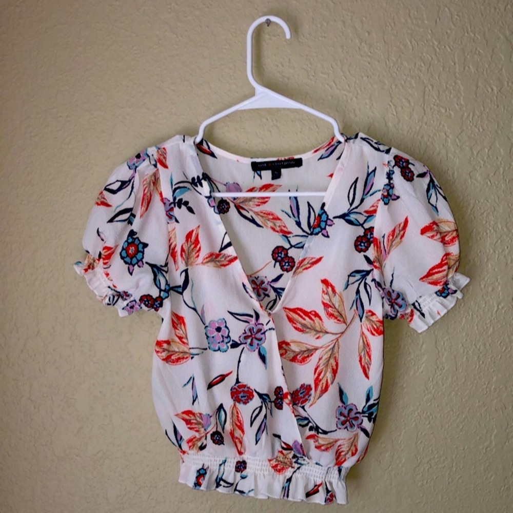 White Floral Crop Top